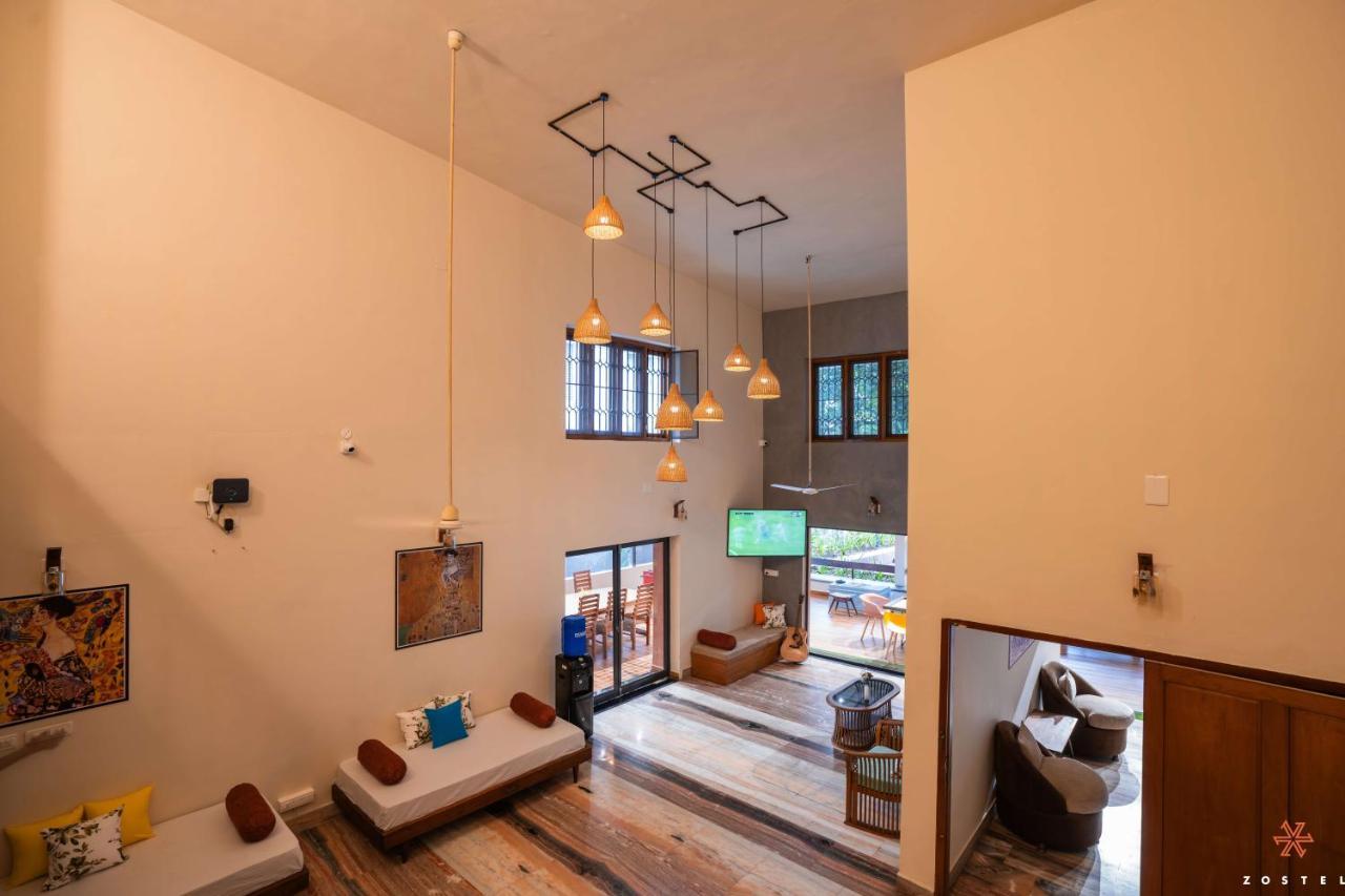 Zostel Kochi Hostel Exterior photo