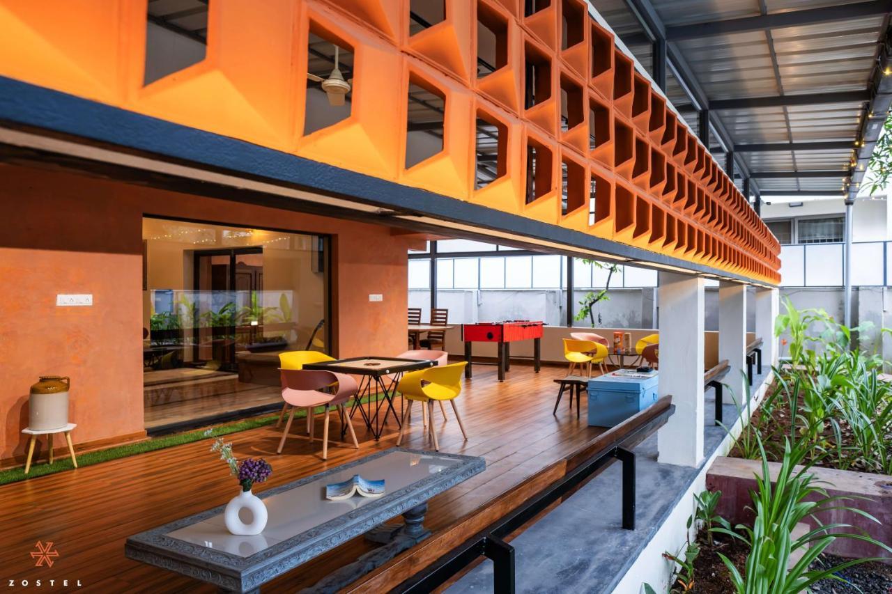 Zostel Kochi Hostel Exterior photo