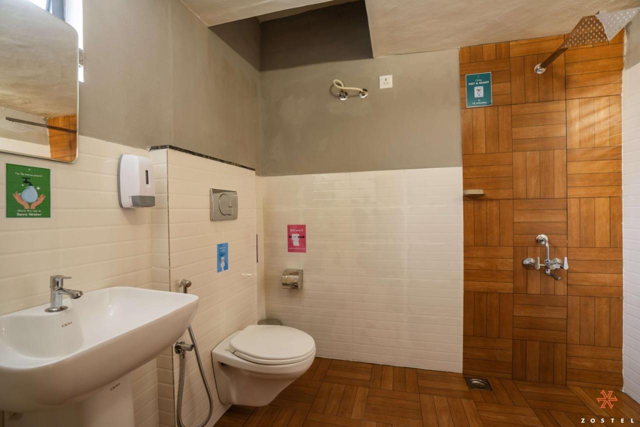 Zostel Kochi Hostel Exterior photo