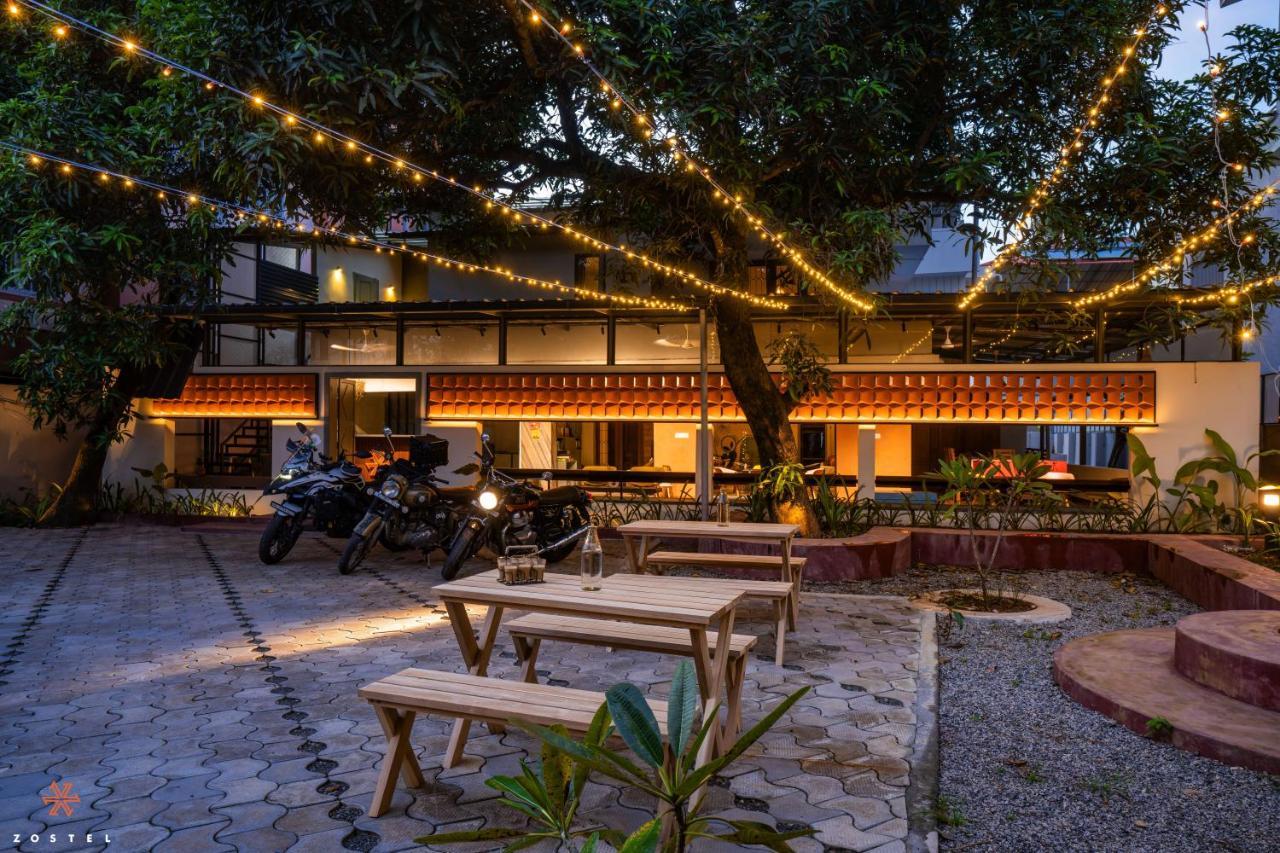 Zostel Kochi Hostel Exterior photo